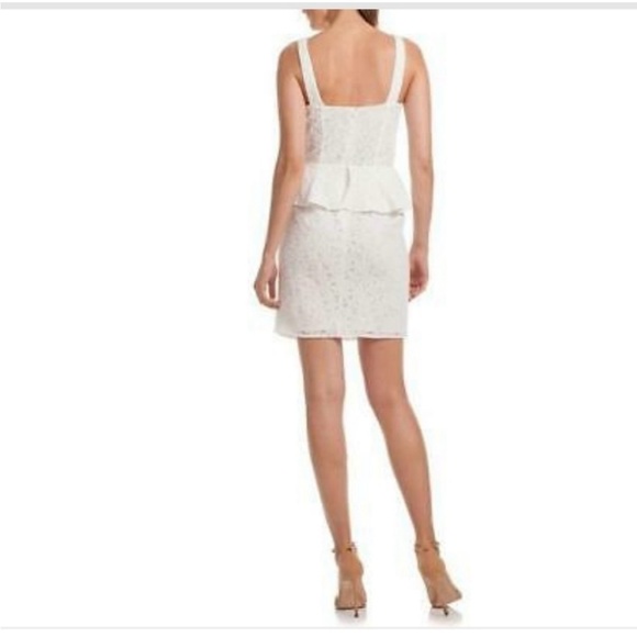 Trina Turk Peplum Lace White Mini Dress Size 8 - Picture 2 of 5